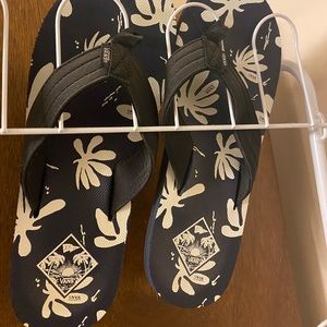 Vans flip flops